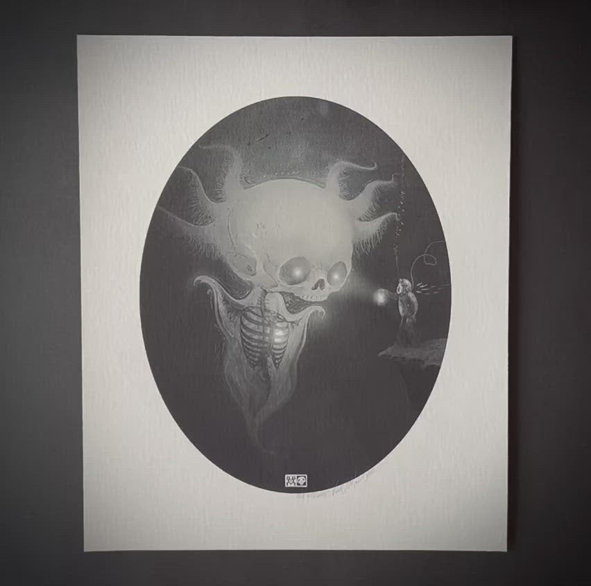 "ILLUME" Oval Limited Edition with SHIPPING INCLUDED